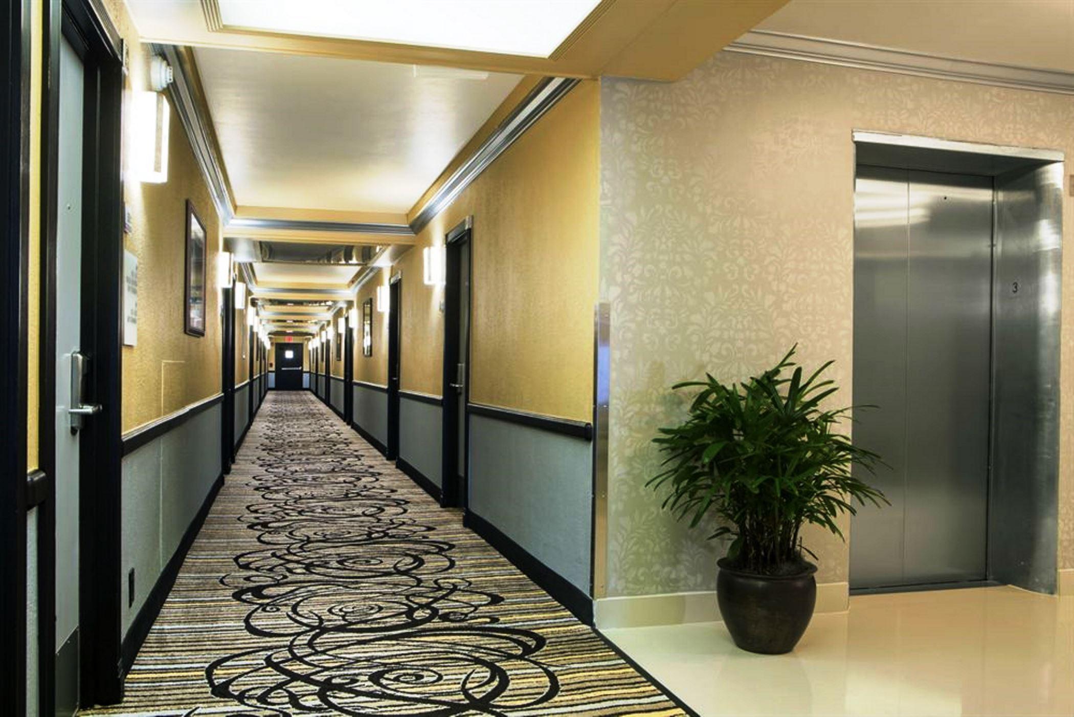 Ocean Sky Hotel & Resort Fort Lauderdale Exterior foto