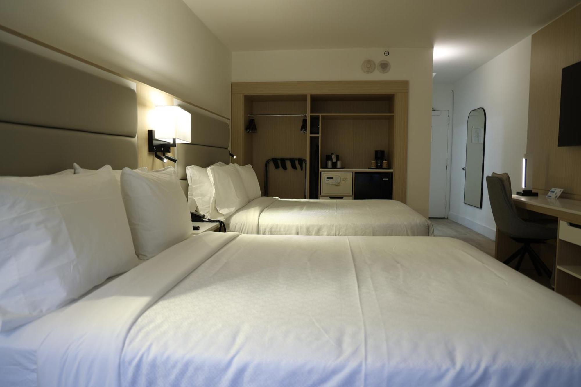 Ocean Sky Hotel & Resort Fort Lauderdale Exterior foto